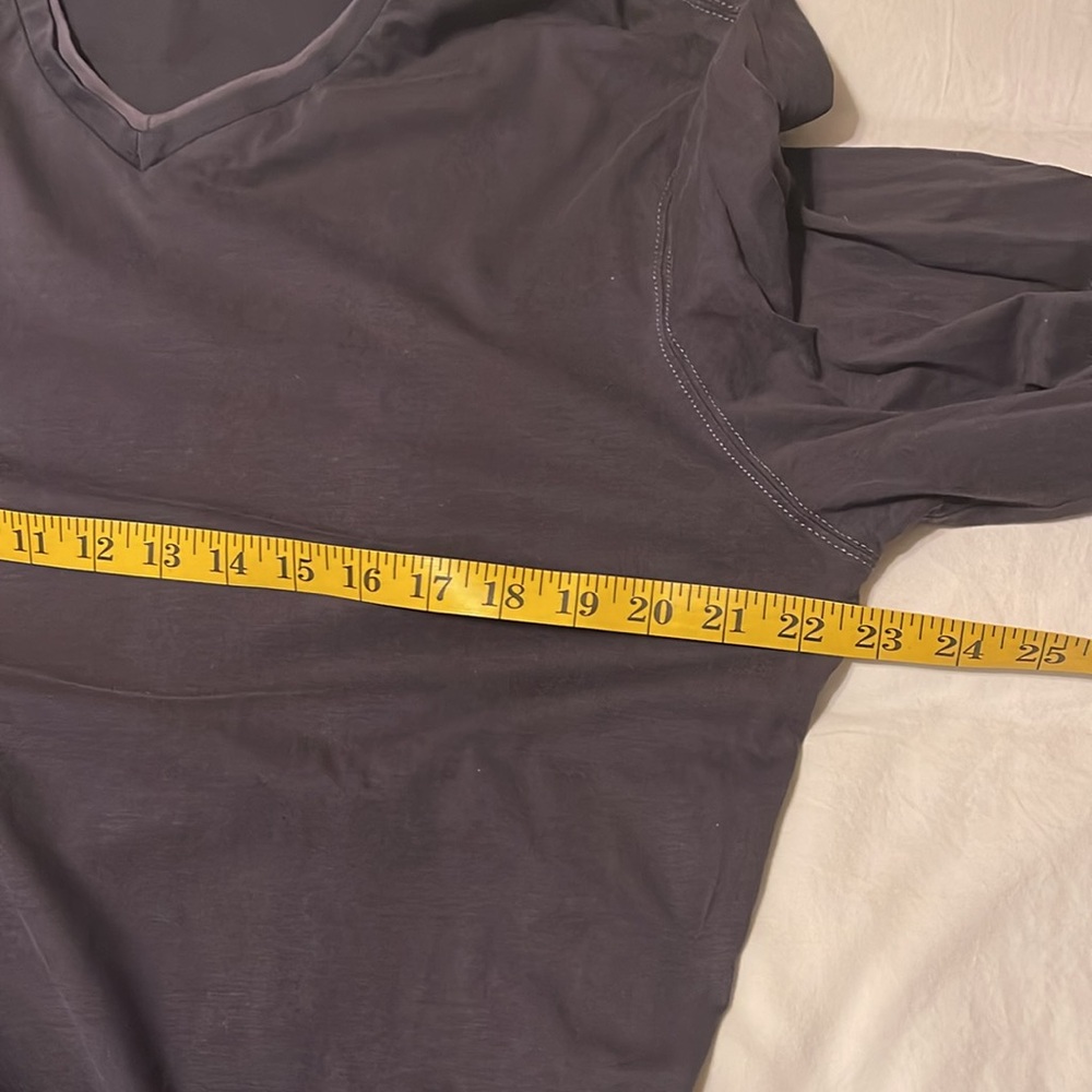 ROBERT BARAKETT V Neck Pullover.  Size XL - Picture 8 of 9